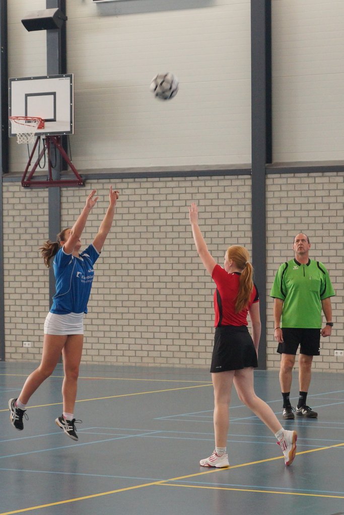 Korfbal C2  8 november-008.JPG